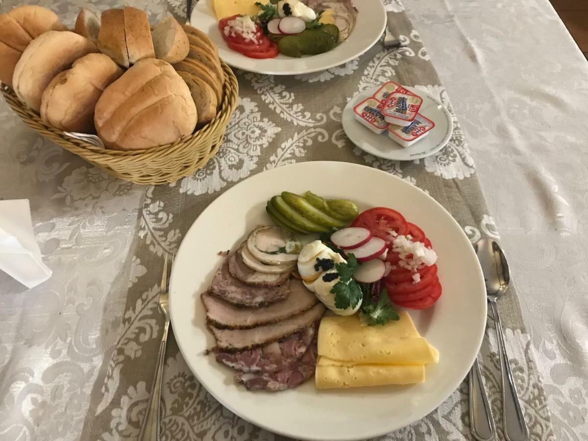 Karczma Pod Topolami Ratowo-Piotrowo المظهر الخارجي الصورة